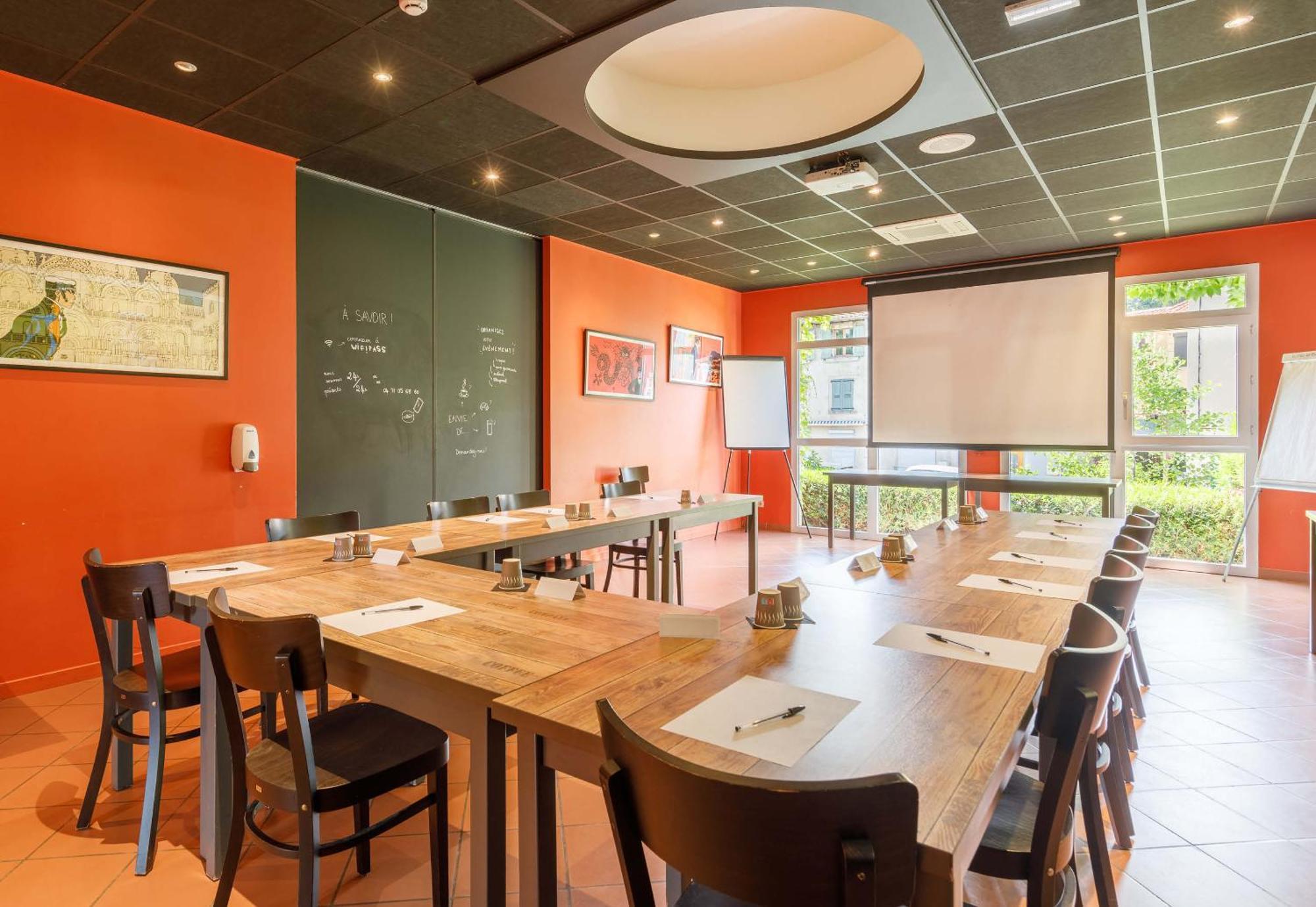 B&B Hôtel Le Puy-en-Velay Vals-pres-le-Puy Ngoại thất bức ảnh