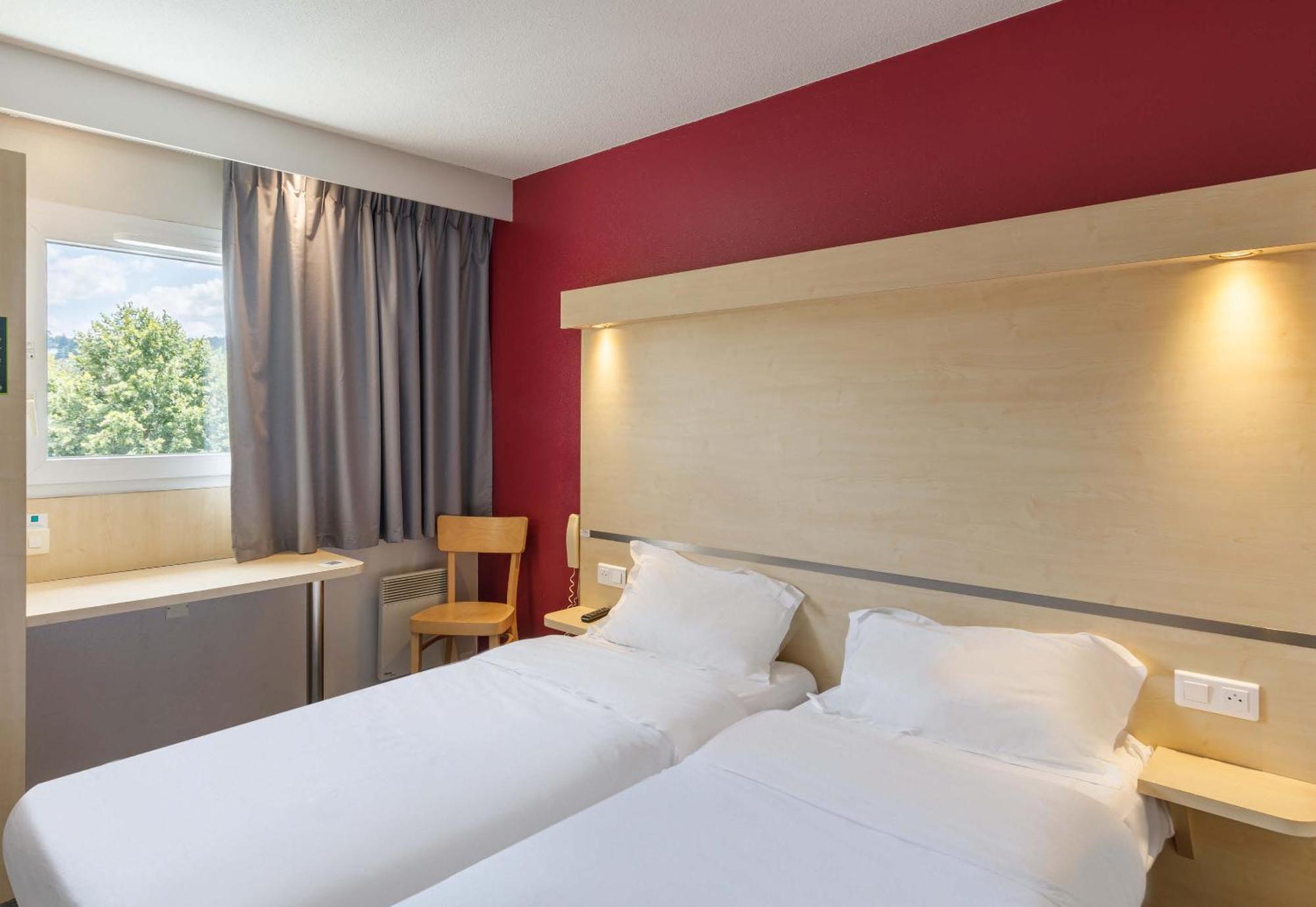 B&B Hôtel Le Puy-en-Velay Vals-pres-le-Puy Ngoại thất bức ảnh