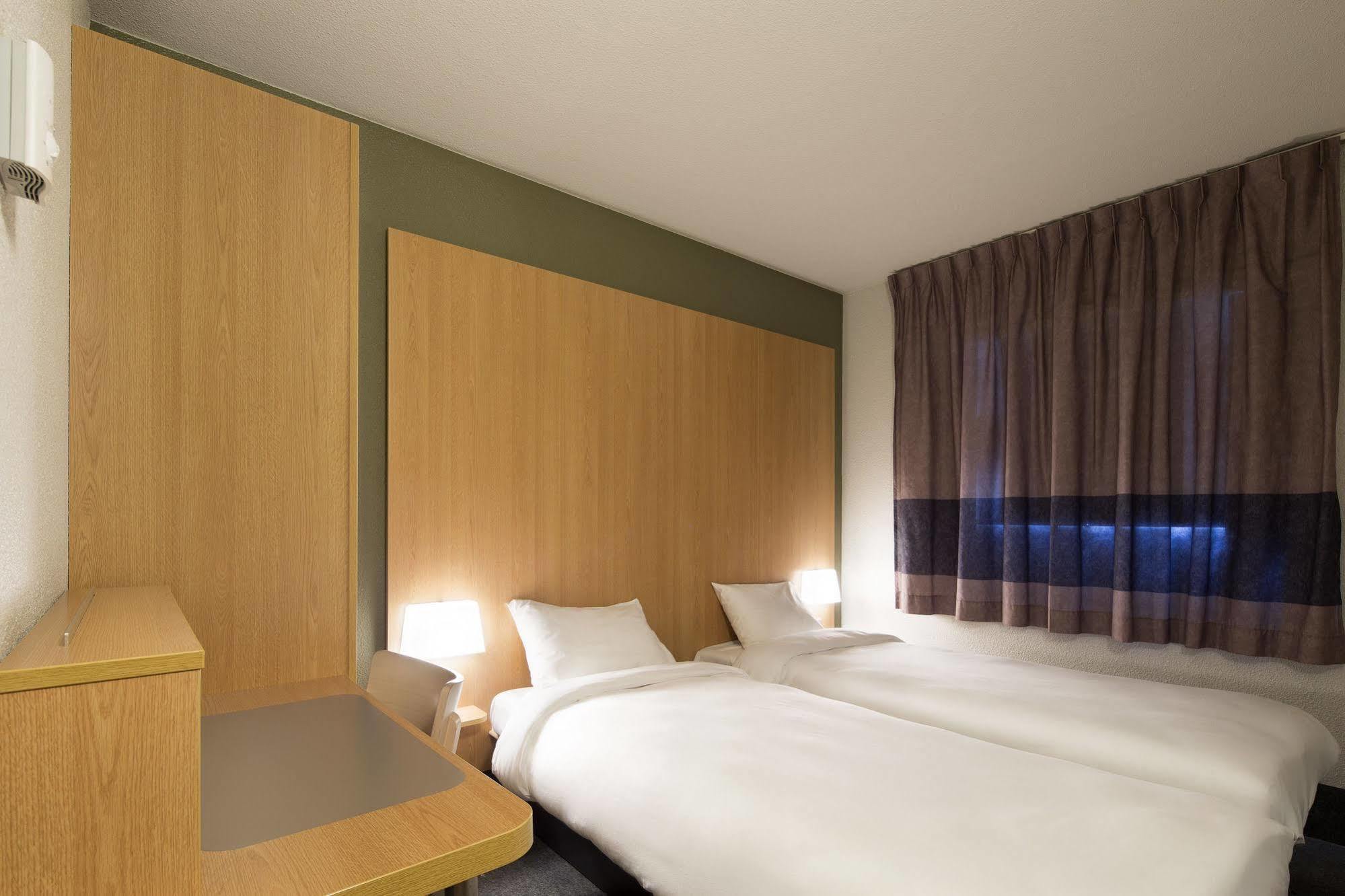 B&B Hôtel Le Puy-en-Velay Vals-pres-le-Puy Ngoại thất bức ảnh